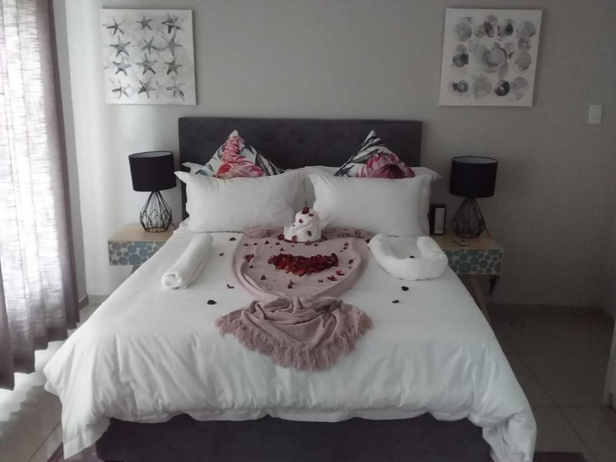 The Outlook Guest House ニューカッスル エクステリア 写真
