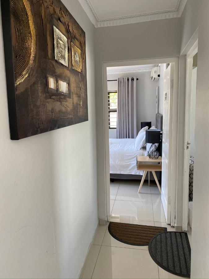 The Outlook Guest House ニューカッスル エクステリア 写真